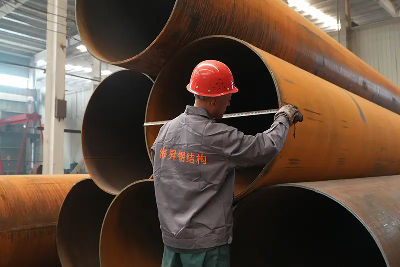 Memanfaatkan kekuatan industri di kawasan Beijing-Tianjin-Hebei, HAISHENG mengimbangi gelombang transformasi di industri baja Tangshan.